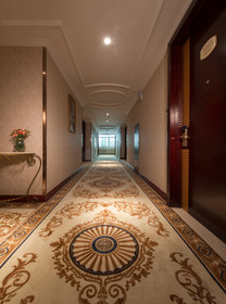 Vienna Hotel Shanghai Happy Valley