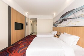 Wangdi Shangju Hotel