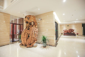 Xin Jue Royal Hotel