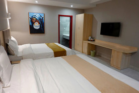 Yi Su Hotel Disneyland Pudong Airport