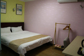 Yi Su Hotel Disneyland Pudong Airport