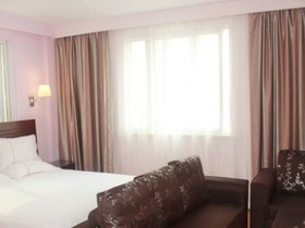 Yiting 6+e Hotel Shanghai Lujiazui Branch