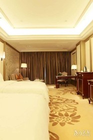 Canal Jinling Grand Hotel At Suqian