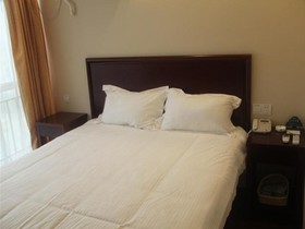 Greentree Inn Suqian Suyu District Education Bureau Express Hotel