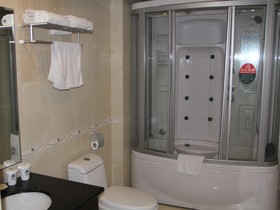 Greentree Inn Suqian Suyu District Education Bureau Express Hotel