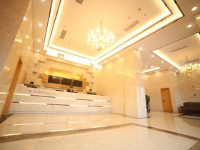 Greentree Suqian First People's Hospital Express Hotel