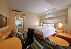 Holiday Inn Express Tangshan Downtown