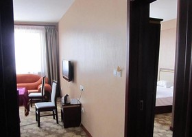 China Rushan Champs Elysees Hotel