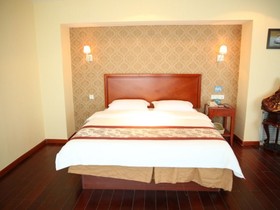 GreenTree Inn Shandong Weihai North Qingdao Road Express Hotel