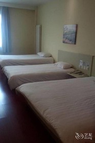 Hanting Express Rongcheng Shidao Building