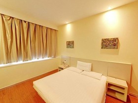 Hanting Express Rongcheng Shidao Building