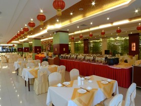 Weihai Oriental Freedom Business Center