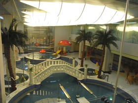 Weihai Oriental Freedom Business Center