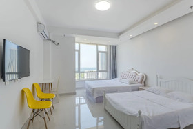 Weihai Emily's Holiday Apartment