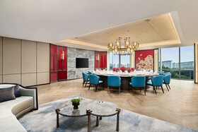 Hilton Wenzhou City Center