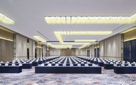 Hilton Wenzhou City Center