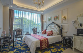 Whezhou New World Hotel