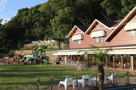 Heymi The Family Manor