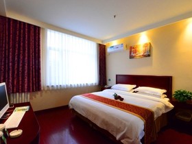 Greentree Inn Yantai Longkou East Bus Station Shell Hotel
