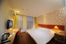 Home Inn Yantai Yingchun Avenue