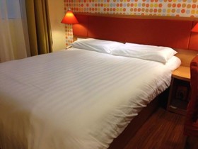 Home Inn Yantai Yingchun Avenue