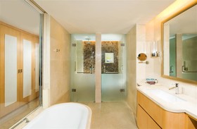 Sheraton Yantai Golden Beach Resort