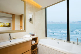 Sheraton Yantai Golden Beach Resort