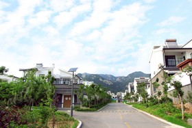 The Brigh Eco Hotel