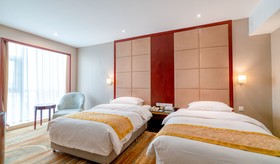 Yantai Meiya International Apt. Hotel