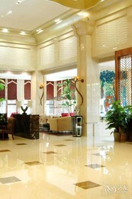 Yonghegong Hotel