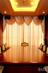 Yonghegong Hotel