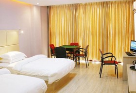 Golden Phoenix Business Hotel