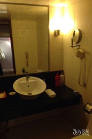 Zaozhuang Hotel