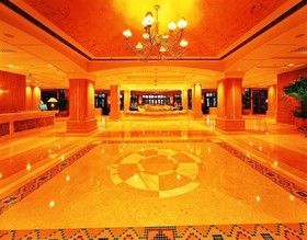 Crowne Resort Spa & Beach Resort Hainan