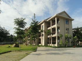 Chinese International Seven Saints Spa Hotel