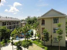 Chinese International Seven Saints Spa Hotel
