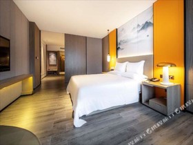 Hotel Lucky Ever Summer Plaza