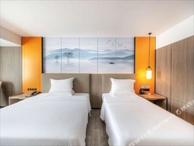 Hotel Lucky Ever Summer Plaza