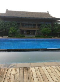 Eadry Royal Garden Hotel