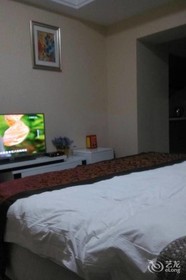 Hip-hop Hotel Apartment