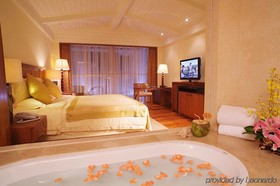 HNA Beach & Spa Resort
