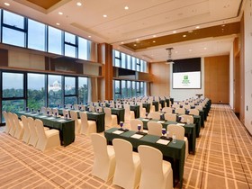 Holiday Inn Haikou West Coast