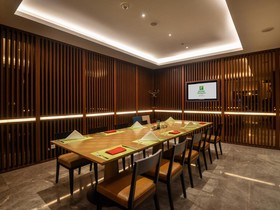 Holiday Inn Haikou West Coast