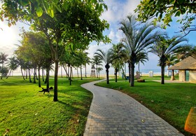 Amanda Seaview Resort Apartment