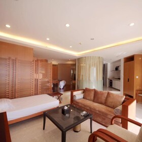 Amanda Seaview Resort Apartment