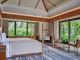 Capella Tufu Bay
