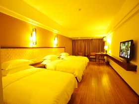 Ramada Encore By Wyndham Qionghai Downtown