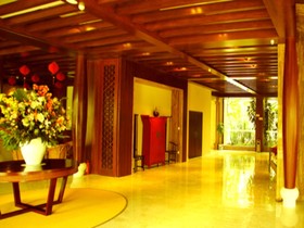 Ramada Encore By Wyndham Qionghai Downtown