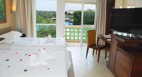Cactus Resort