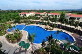 Dragon Bay Hotel